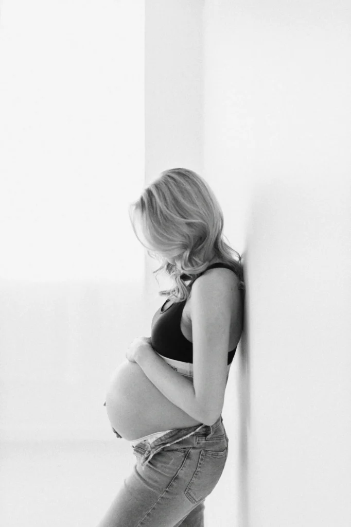 Calvin Klein maternity bra and jeans session
