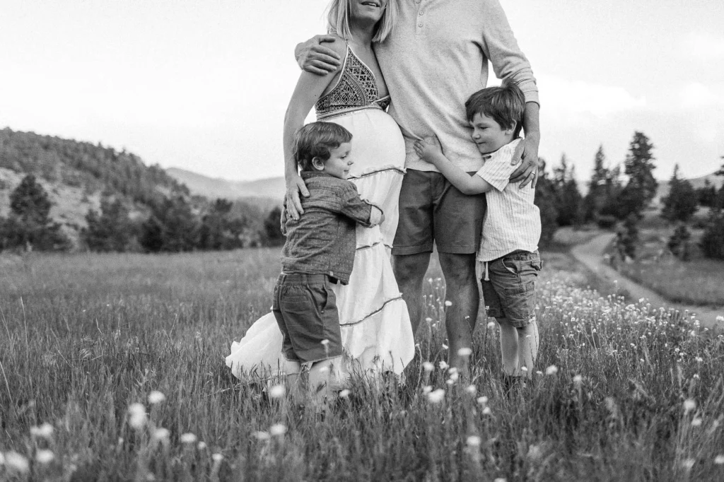 maternity with siblings